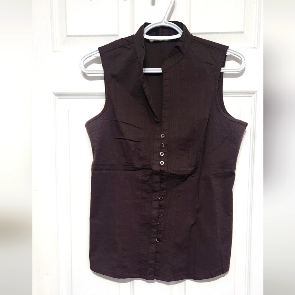 Sleeveless Button-Up Top